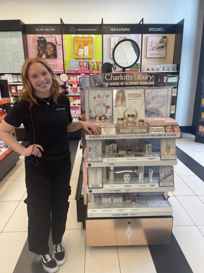 Senior Aspen Edwards works at Sephora where she buys the products she uses to create the iconic glazed donut makeup look. 