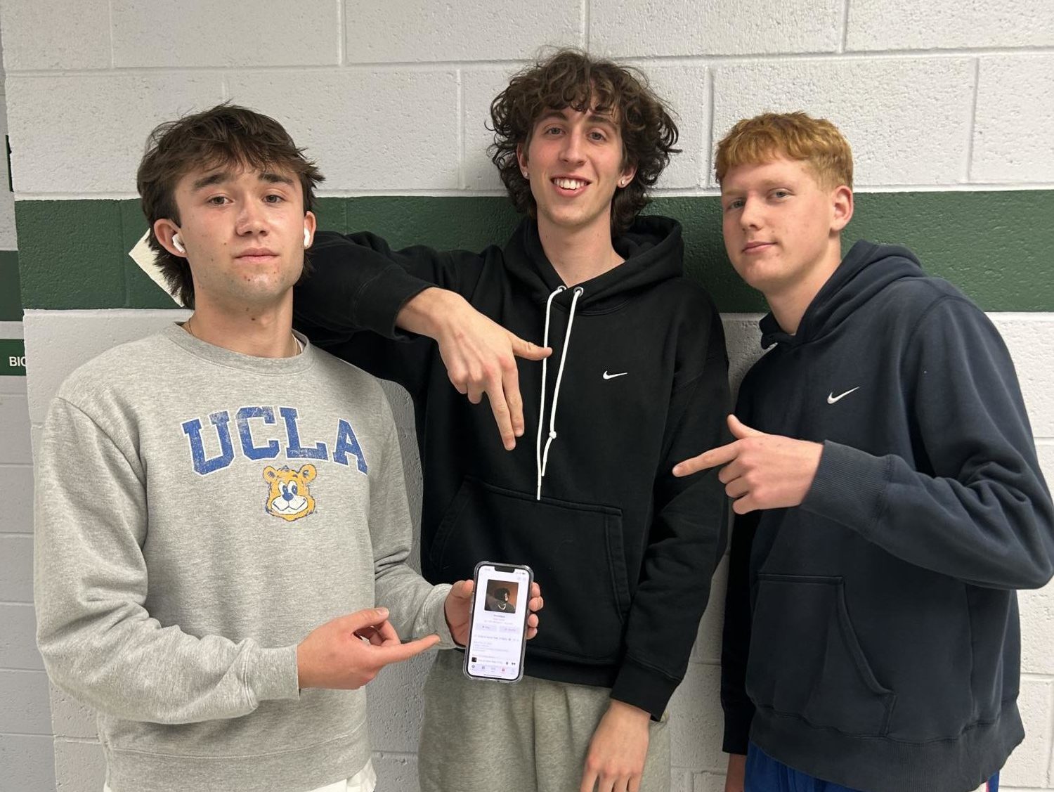 Sophomore Evan Vittoe, senior Miguel Taylor, and junior Mason Mitchell have been listening to Rod Wave’s newest album, “Nostalgia” throughout the school day. Vittoe, Mitchell and Taylor have been Rod Wave fans since they listened to “Ghetto Gospel” in 2019. 