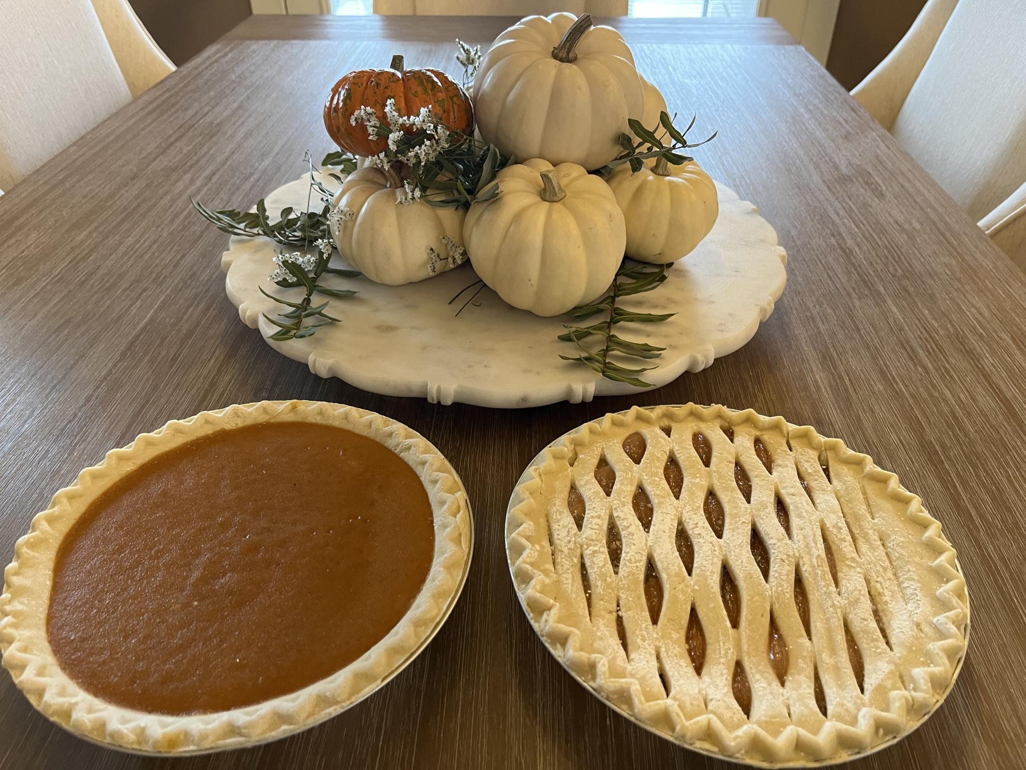 Thanksgiving is always full of soul food and desserts. The famous apple and pumpkin pies always seem to make an appearance at the dinner table. This holiday season, there is a debate over which treat it just a little bit better than the other. 