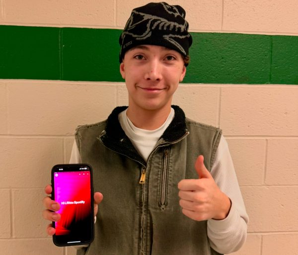 Sophomore Luke Ritter shows his Spotify wrapped. Spotify Wrapped shows a user’s top artist and top songs over the course of a year which reveal their taste in music.