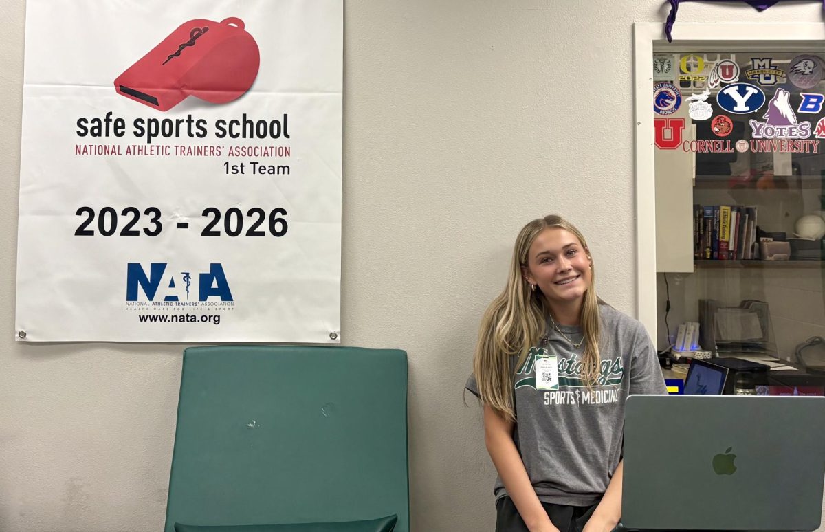 Senior Presley Deck in Sports Medicine III was hard at work in the clinic on Feb. 10. Sports Medicine III students have a list of assignments they complete each week while in clinic.