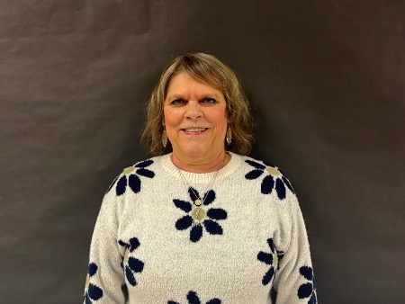 Teacher Shelli Taylor has been a beloved teacher ever since she started her career at Eagle High. She teaches senior English.