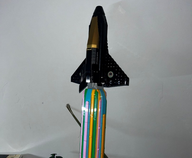 Senior Mary Richardson prepares for the Nasa Artemis launch by building a rocket Lego set. It excites many to have a new NASA launch.