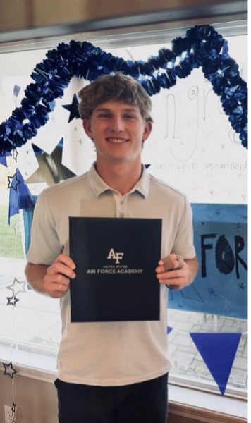 Senior Carter Ditlove will begin his journey outside high school with the U.S. Air Force on June 20, departing for Fort Collins, Colorado, as he trains to become a fighter pilot.